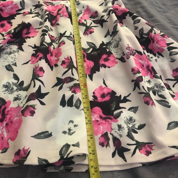 🌟4 for $20🌟 NWOT Women’s casual dress - Picture 7 of 8